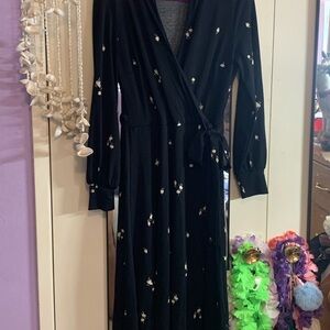 Elegant Black Floral Midi Dress